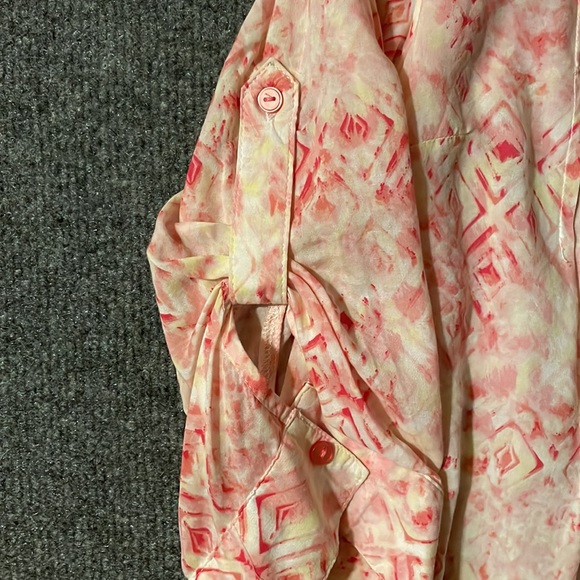 Gloria Vanderbilt Women’s L Button Down Pleated Pink Splash Blouse Tie Sleeve - Picture 5 of 12